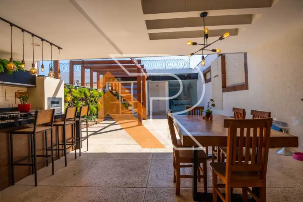 Foto 9 de Casa com 5 quartos à venda, 285m2 em Niteroi - RJ