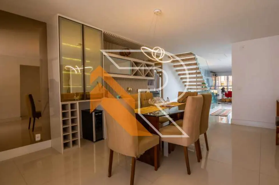 Foto 6 de Casa com 5 quartos à venda, 285m2 em Niteroi - RJ