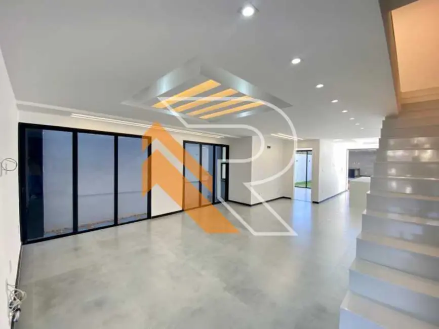 Foto 4 de Casa com 4 quartos à venda, 247m2 em Niteroi - RJ