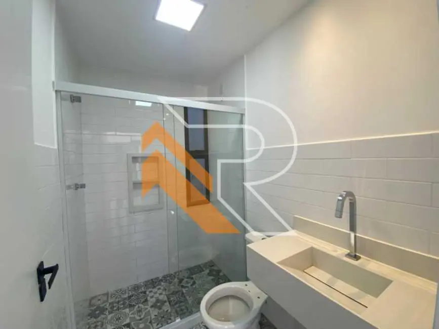 Foto 9 de Casa com 4 quartos à venda, 247m2 em Niteroi - RJ