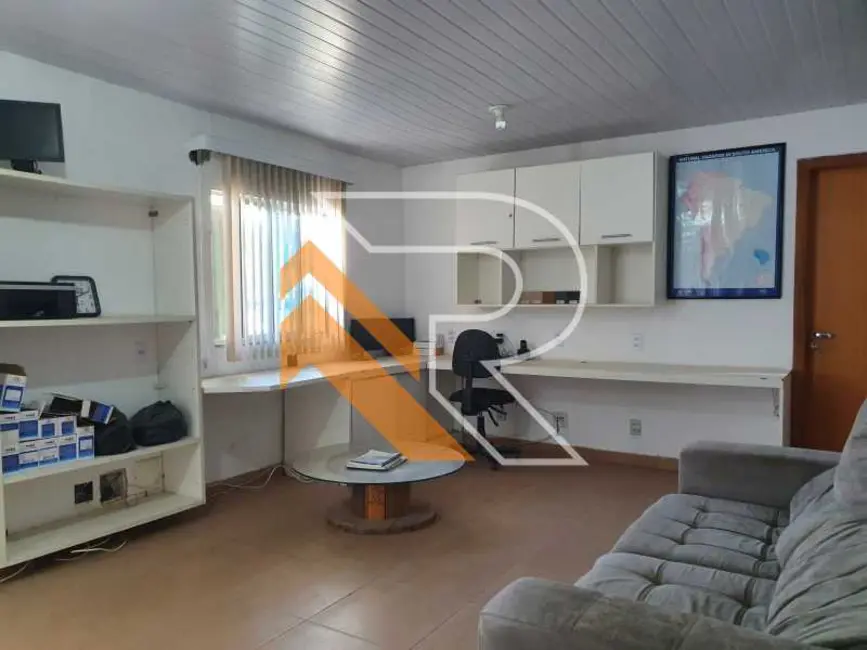 Foto 2 de Terreno / Lote à venda e para alugar, 750m2 em Niteroi - RJ