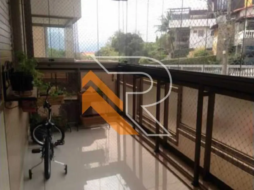 Apartamento com 4 quartos à venda, 238m2 em Niteroi - RJ - imagem 5 Foto 5 de Apartamento com 4 quartos à venda, 238m2 em Niteroi - RJ