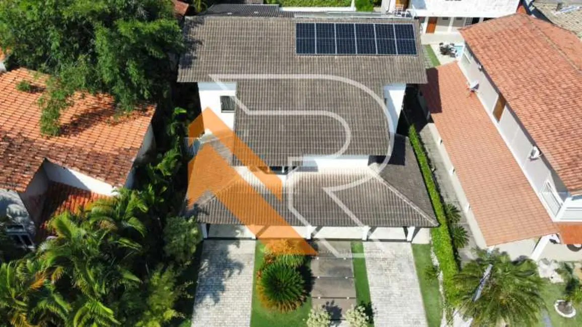Foto 2 de Casa de Condomínio com 4 quartos à venda, 350m2 em Niteroi - RJ