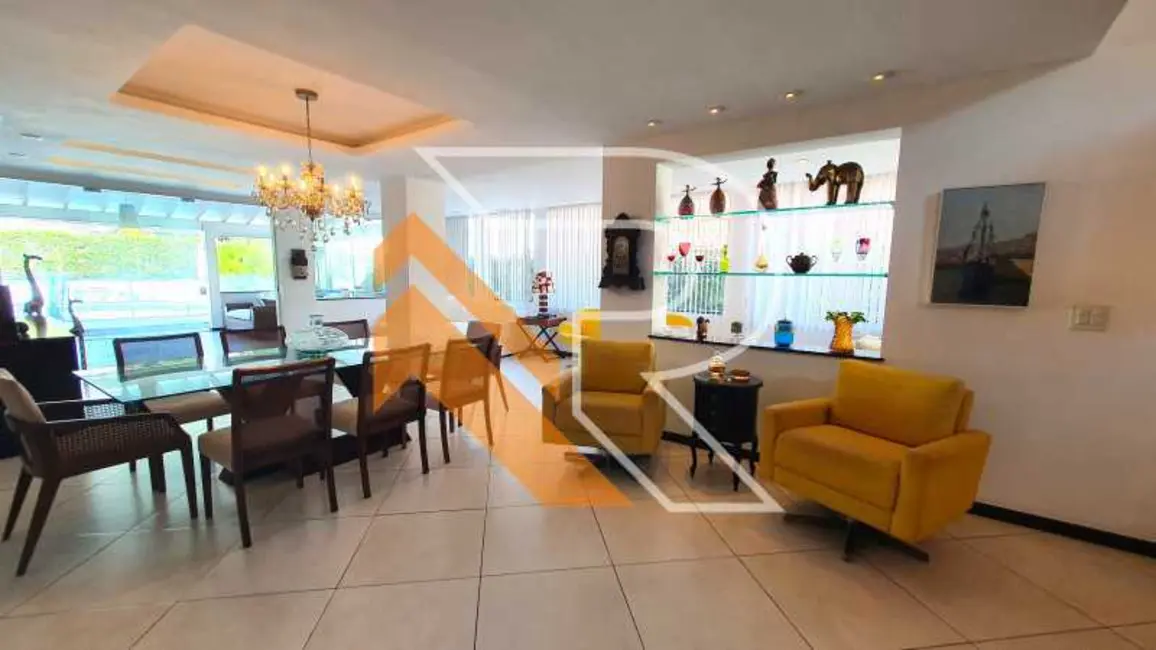 Foto 4 de Casa de Condomínio com 4 quartos à venda, 350m2 em Niteroi - RJ