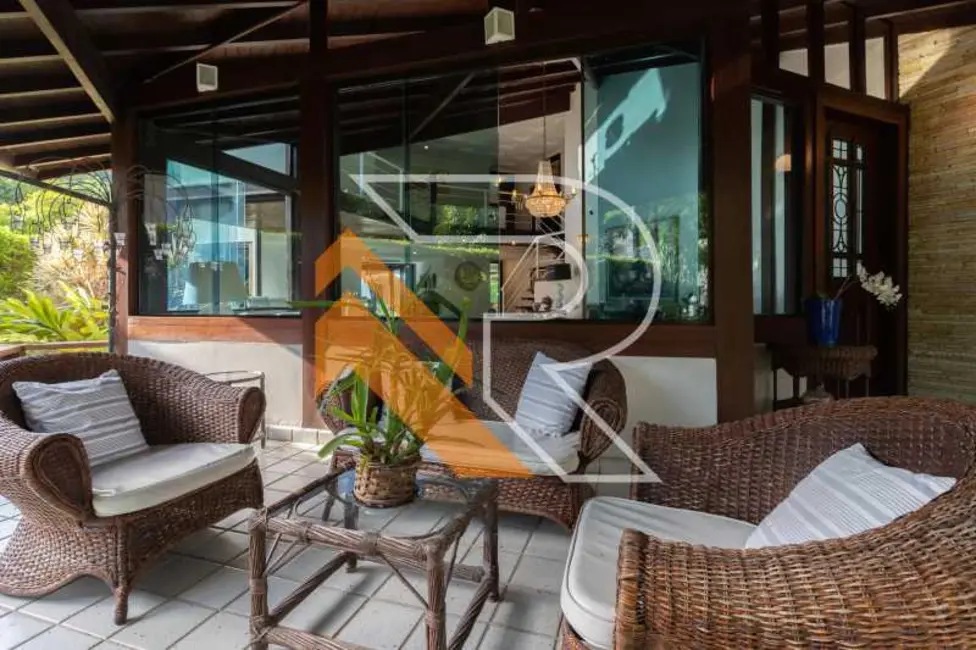 Foto 3 de Casa de Condomínio com 4 quartos à venda, 425m2 em Niteroi - RJ