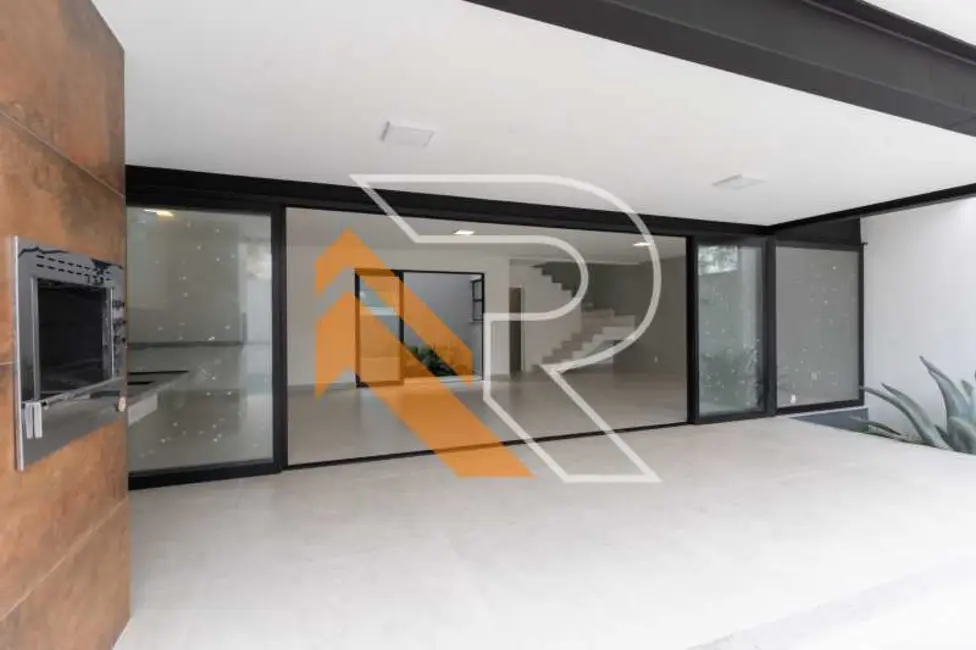 Foto 8 de Casa com 3 quartos à venda, 180m2 em Niteroi - RJ