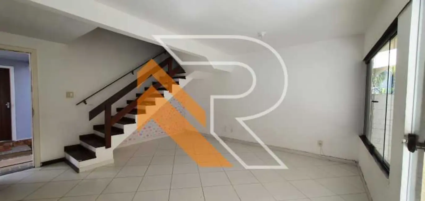 Casa de Condomínio com 3 quartos à venda, 120m2 em Niteroi - RJ - imagem 7 Foto 7 de Casa de Condomínio com 3 quartos à venda, 120m2 em Niteroi - RJ