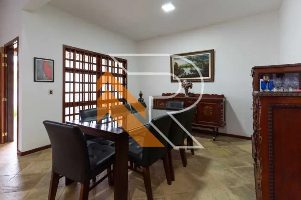 Foto 5 de Casa com 5 quartos à venda, 300m2 em Niteroi - RJ