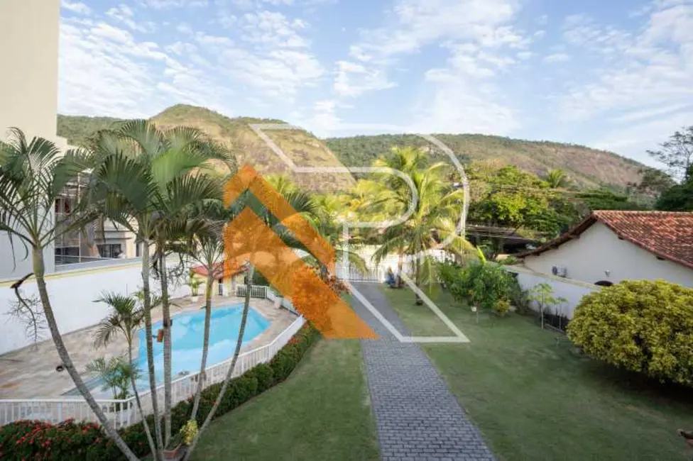 Foto 8 de Casa com 3 quartos à venda, 304m2 em Niteroi - RJ