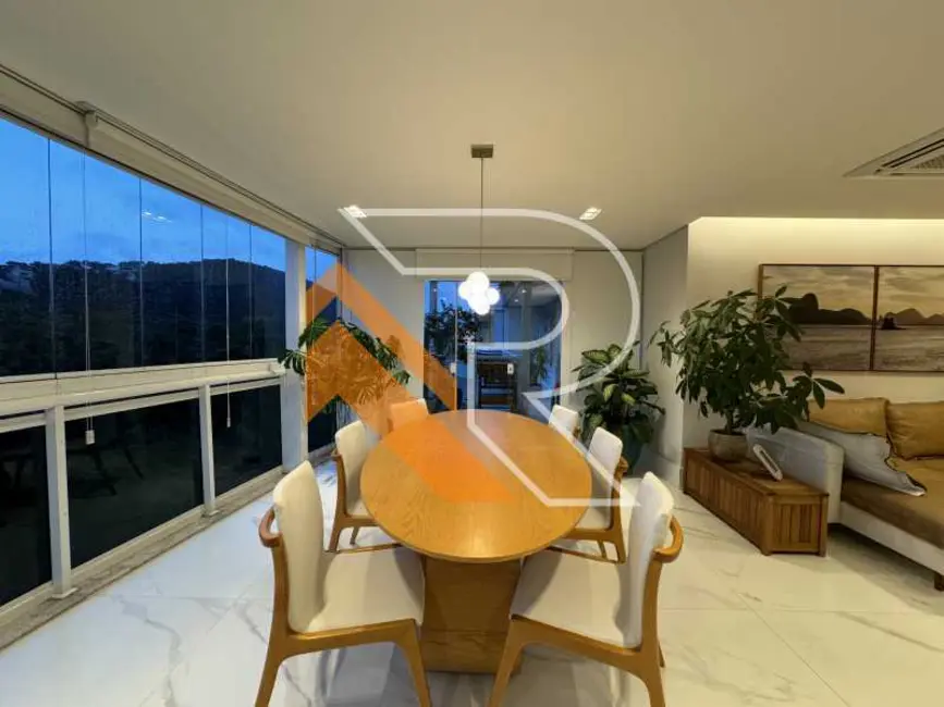 Foto 8 de Cobertura com 3 quartos à venda, 211m2 em Niteroi - RJ