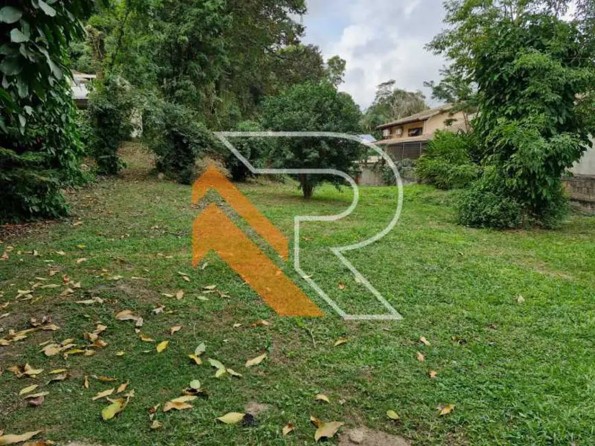 Foto 13 de Terreno / Lote à venda em Niteroi - RJ