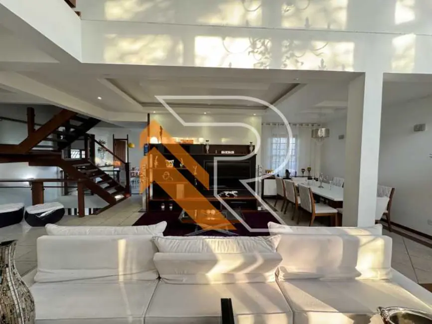 Foto 3 de Casa de Condomínio com 5 quartos à venda, 563m2 em Niteroi - RJ