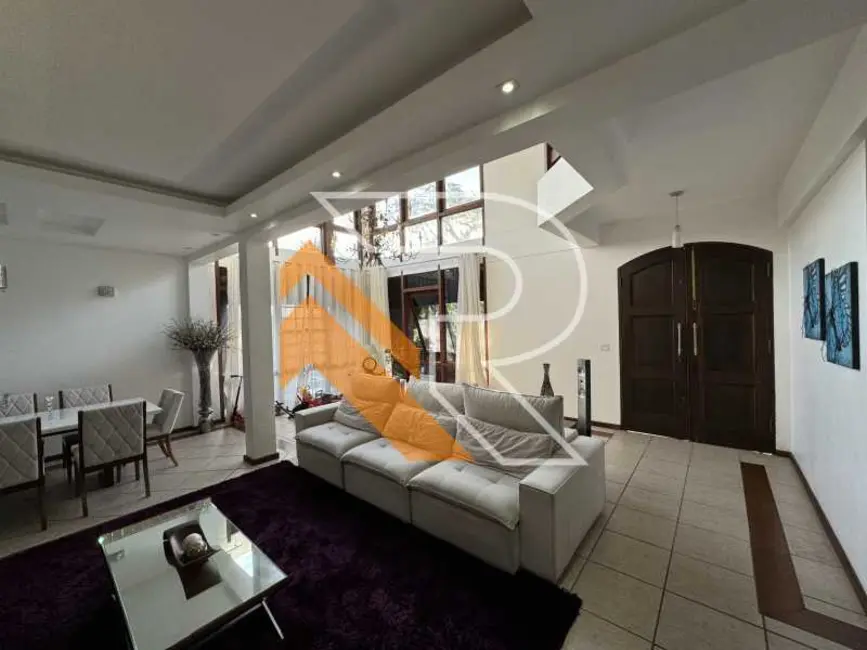 Foto 2 de Casa de Condomínio com 5 quartos à venda, 563m2 em Niteroi - RJ