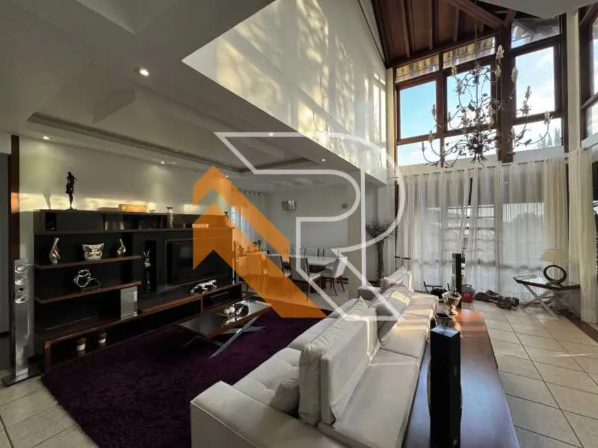 Foto 1 de Casa de Condomínio com 5 quartos à venda, 563m2 em Niteroi - RJ