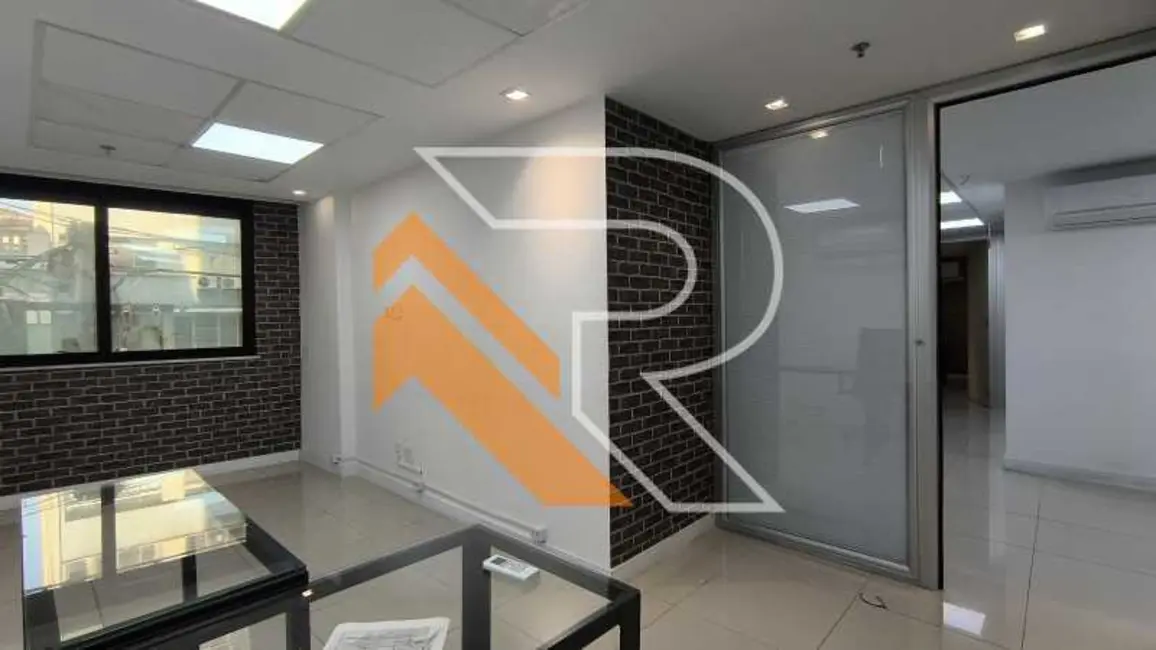 Casa Comercial à venda, 320m2 em Niteroi - RJ - imagem 6 Foto 6 de Casa Comercial à venda, 320m2 em Niteroi - RJ