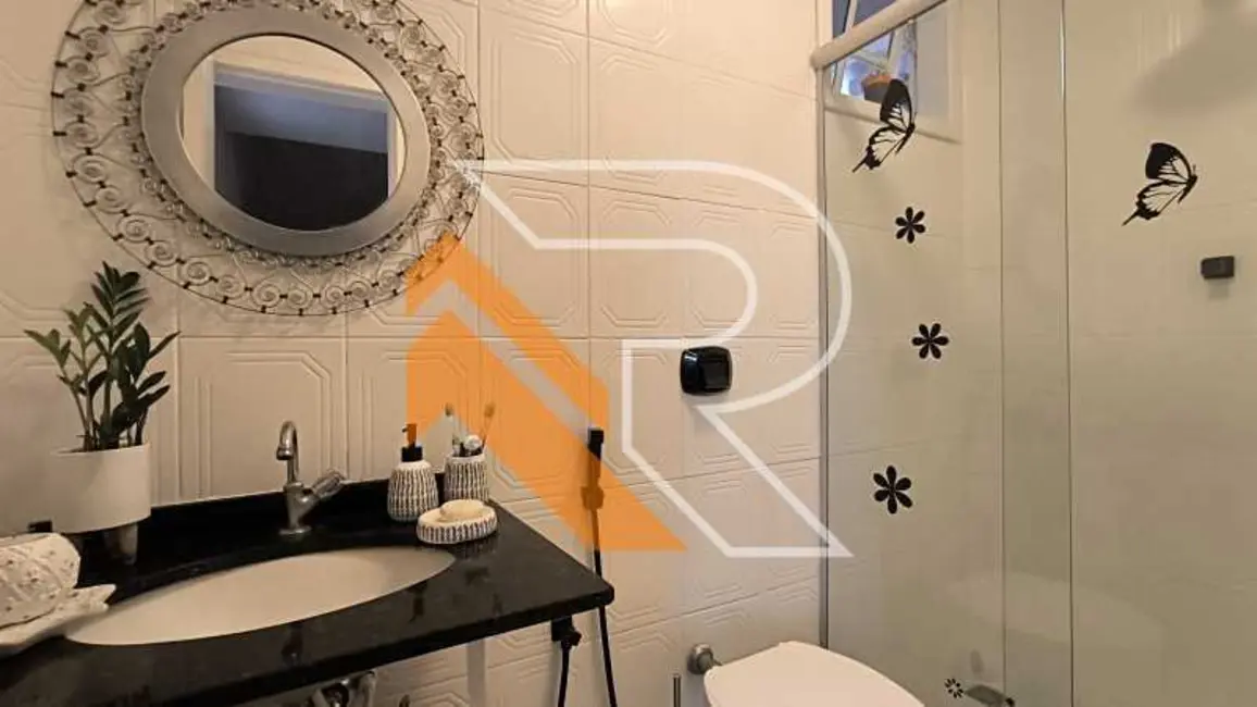 Casa com 4 quartos à venda, 120m2 em Niteroi - RJ - imagem 8 Foto 8 de Casa com 4 quartos à venda, 120m2 em Niteroi - RJ