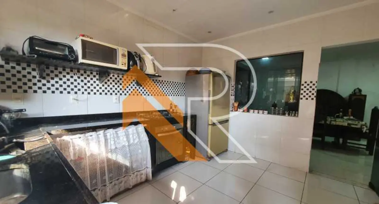 Foto 9 de Casa com 6 quartos à venda, 422m2 em Niteroi - RJ