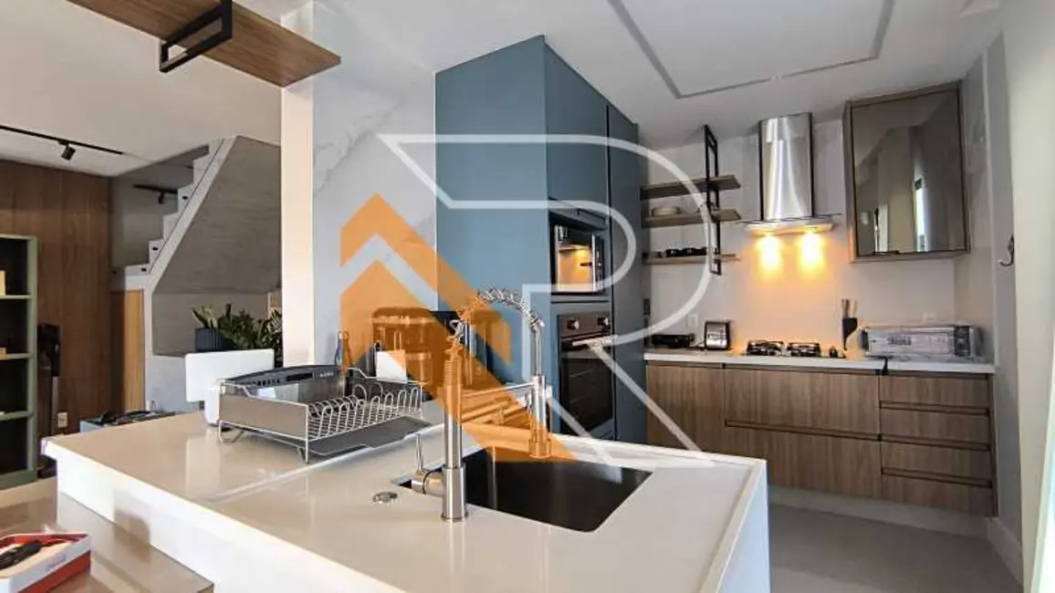 Foto 7 de Casa com 4 quartos à venda, 164m2 em Niteroi - RJ