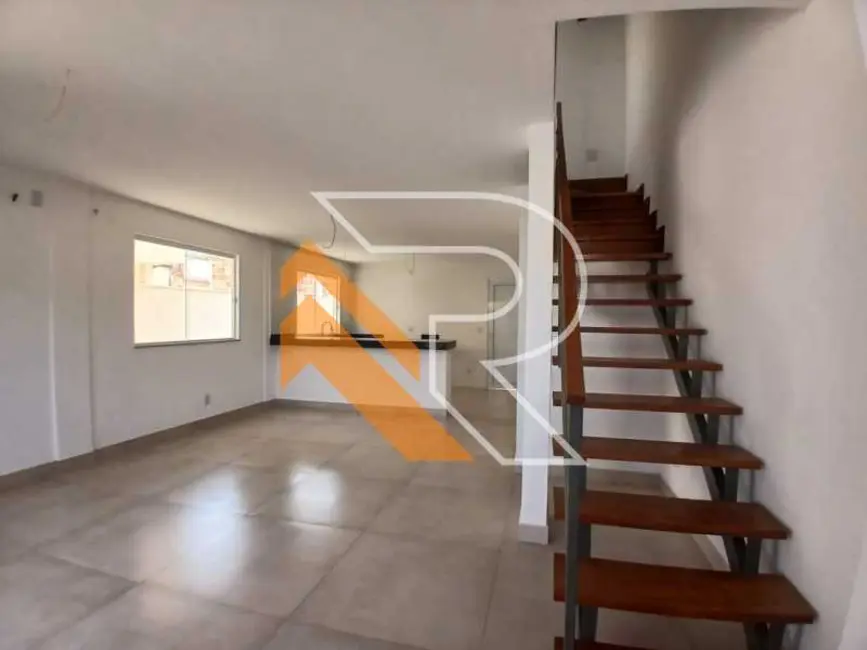 Foto 1 de Casa com 3 quartos à venda, 140m2 em Niteroi - RJ