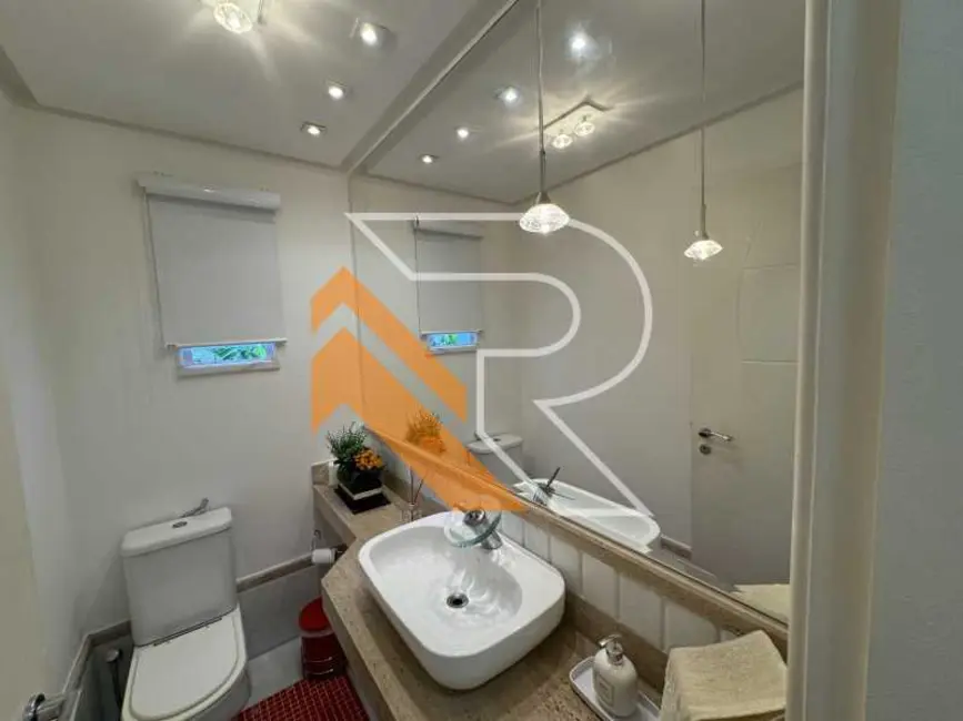 Foto 8 de Casa com 5 quartos à venda, 418m2 em Niteroi - RJ