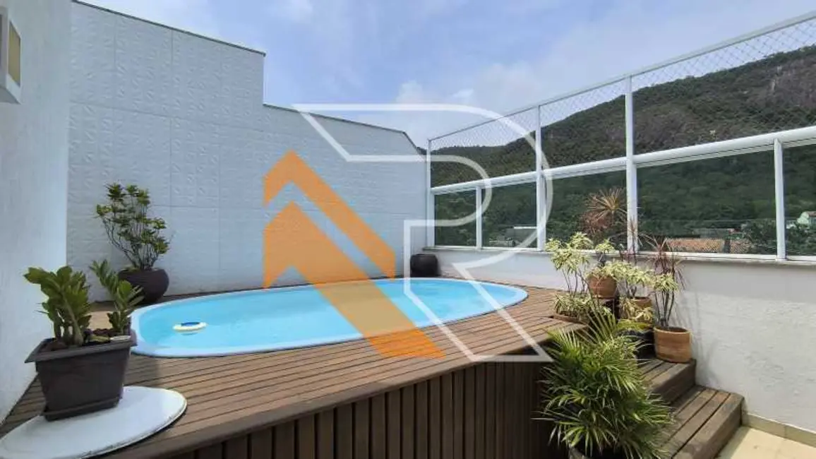 Cobertura com 3 quartos à venda, 190m2 em Niteroi - RJ - imagem 1 Foto 1 de Cobertura com 3 quartos à venda, 190m2 em Niteroi - RJ