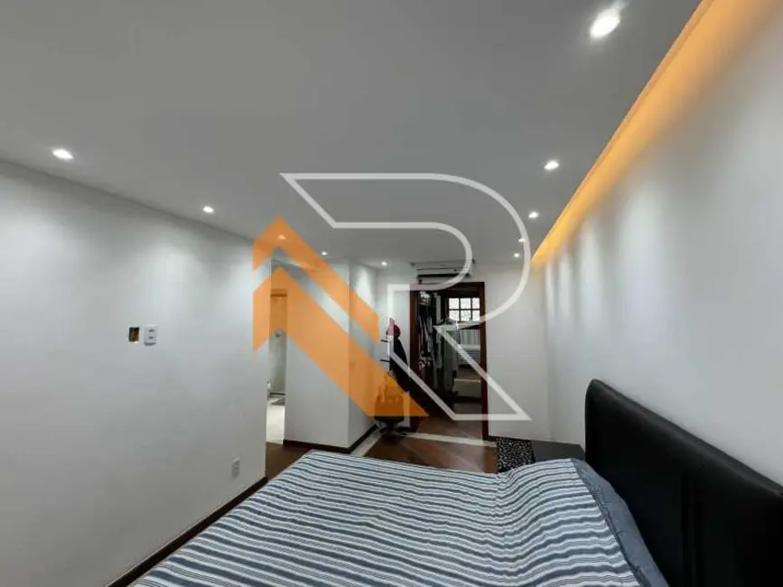 Foto 9 de Casa de Condomínio com 6 quartos à venda, 424m2 em Niteroi - RJ