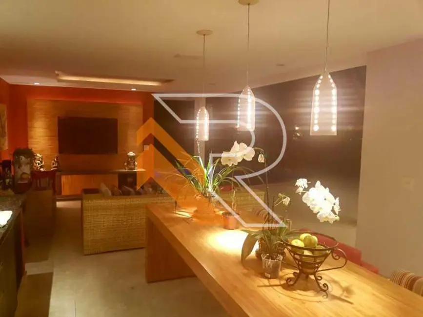 Foto 9 de Casa de Condomínio com 4 quartos à venda, 420m2 em Niteroi - RJ