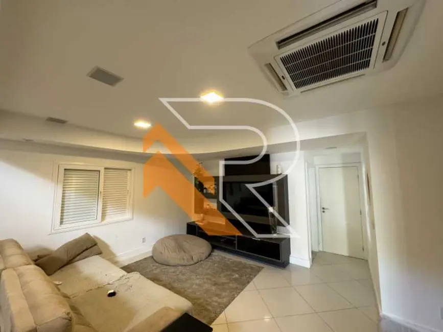 Foto 4 de Casa de Condomínio com 3 quartos à venda, 230m2 em Niteroi - RJ