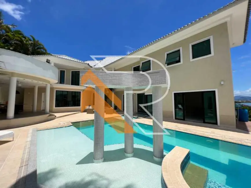 Foto 5 de Casa de Condomínio com 5 quartos à venda, 680m2 em Niteroi - RJ