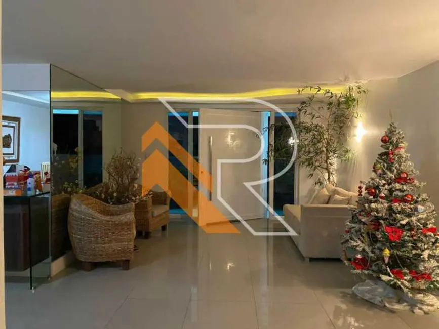 Foto 8 de Casa com 6 quartos à venda, 602m2 em Niteroi - RJ