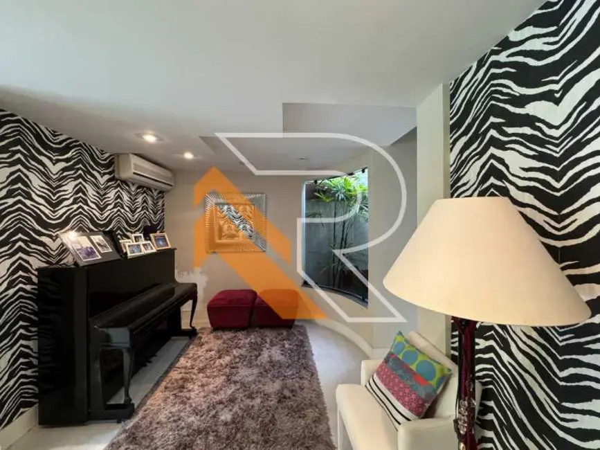 Foto 7 de Casa de Condomínio com 5 quartos à venda, 494m2 em Niteroi - RJ