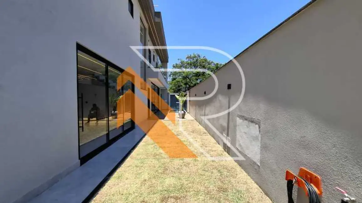Foto 4 de Casa com 3 quartos à venda, 200m2 em Niteroi - RJ