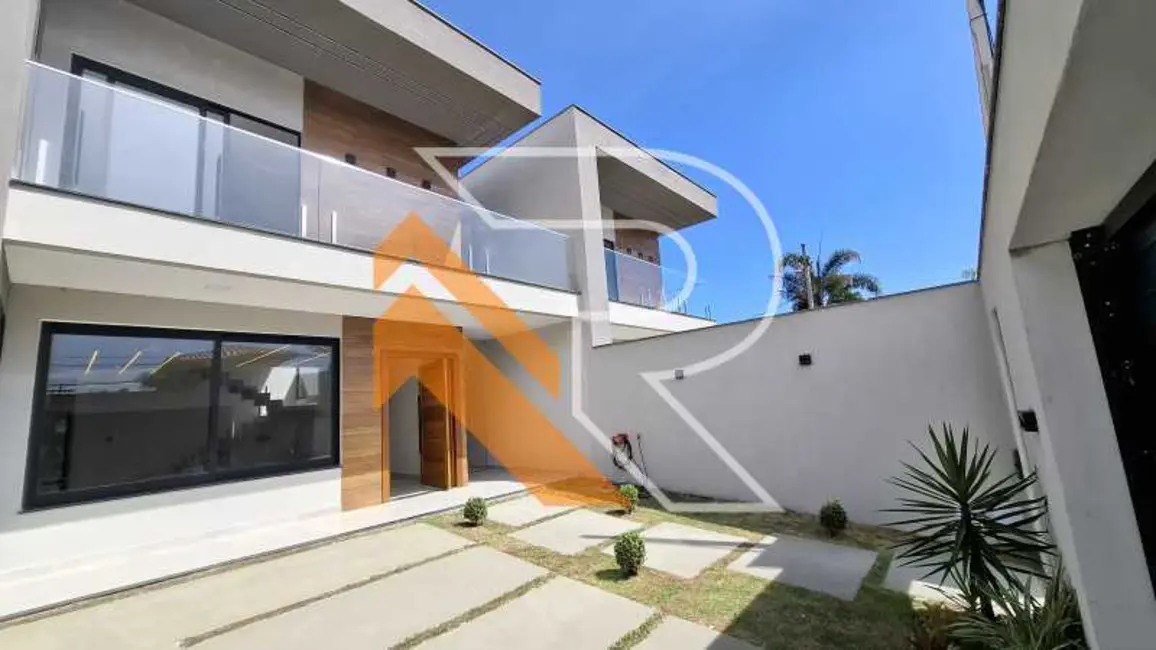 Foto 3 de Casa com 3 quartos à venda, 192m2 em Niteroi - RJ