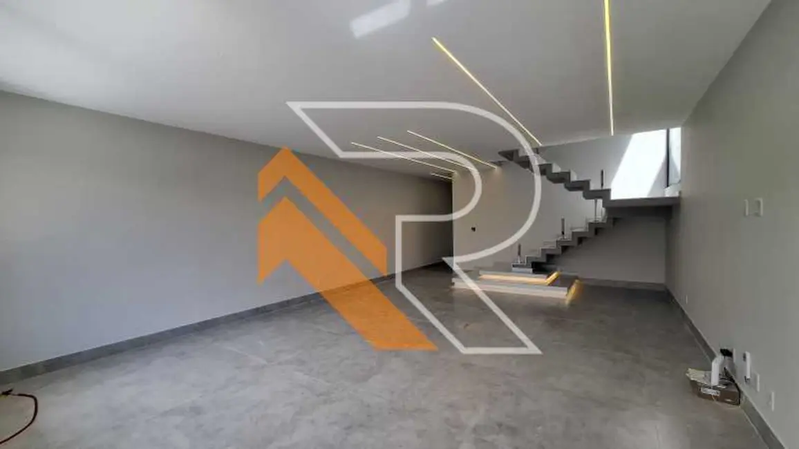 Foto 4 de Casa com 3 quartos à venda, 192m2 em Niteroi - RJ