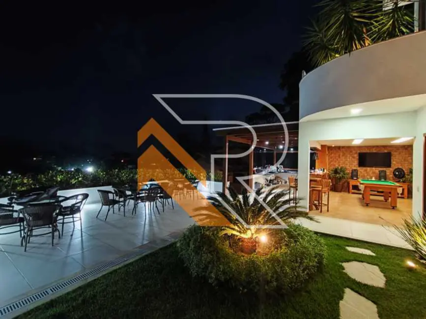 Casa de Condomínio com 6 quartos à venda, 855m2 em Niteroi - RJ - imagem 9 Foto 9 de Casa de Condomínio com 6 quartos à venda, 855m2 em Niteroi - RJ