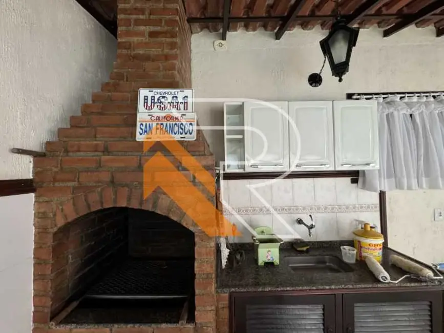 Foto 3 de Casa com 3 quartos à venda, 212m2 em Niteroi - RJ