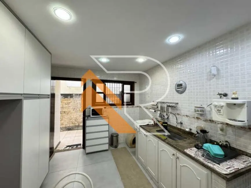 Foto 8 de Casa com 3 quartos à venda, 212m2 em Niteroi - RJ