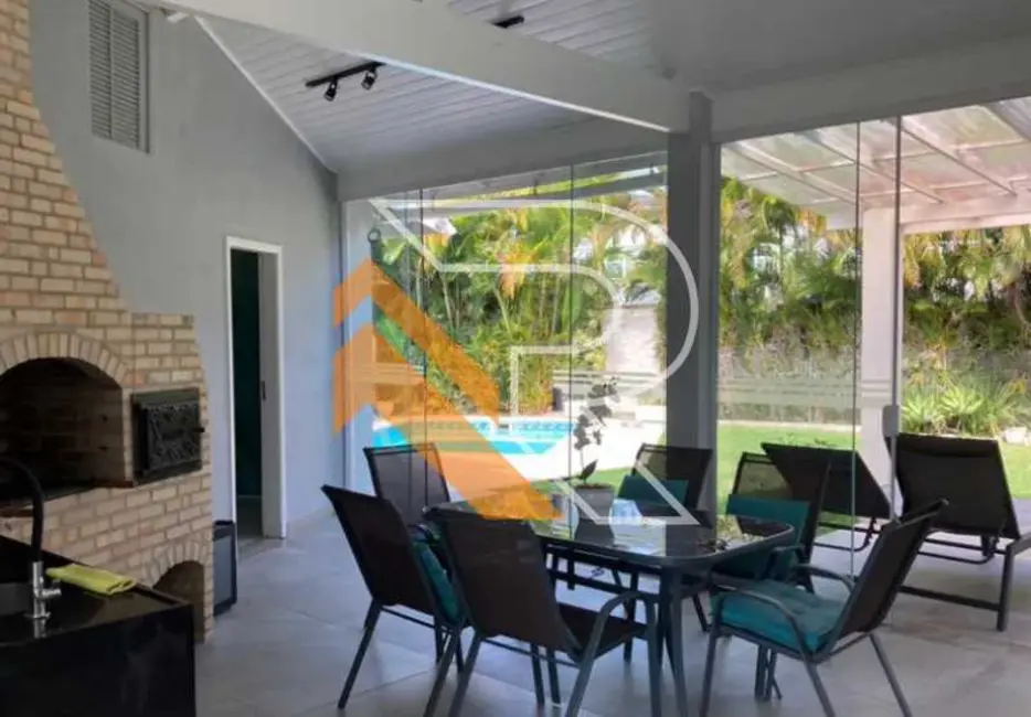 Foto 5 de Casa de Condomínio com 4 quartos para alugar, 245m2 em Niteroi - RJ