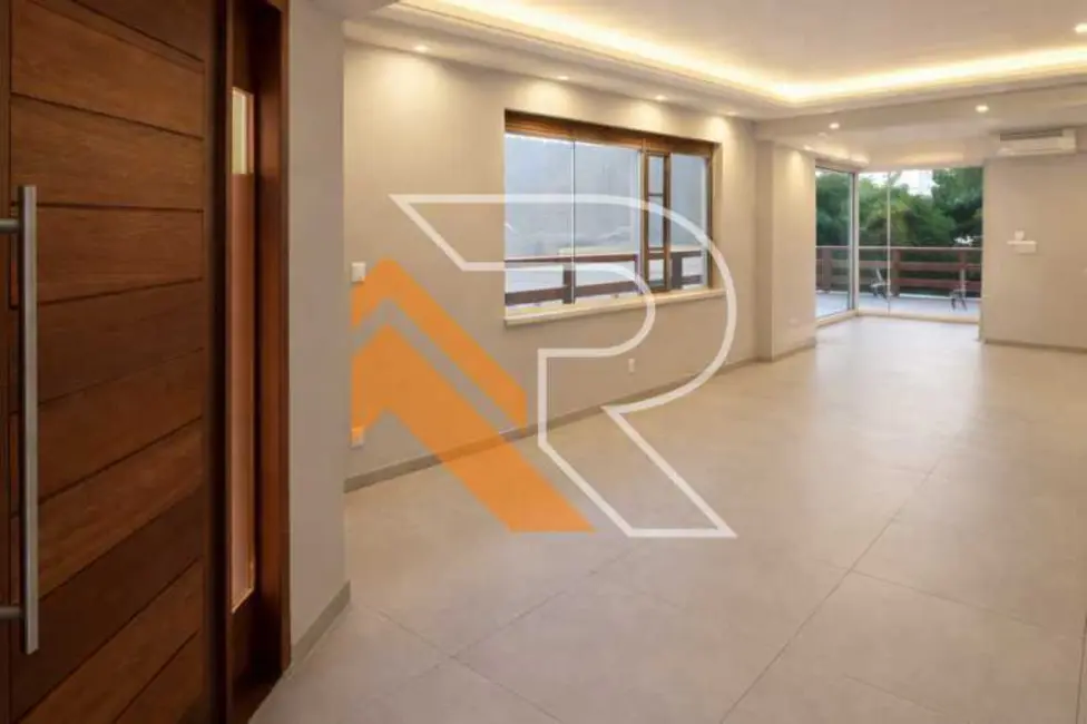 Foto 4 de Casa de Condomínio com 4 quartos à venda, 474m2 em Niteroi - RJ