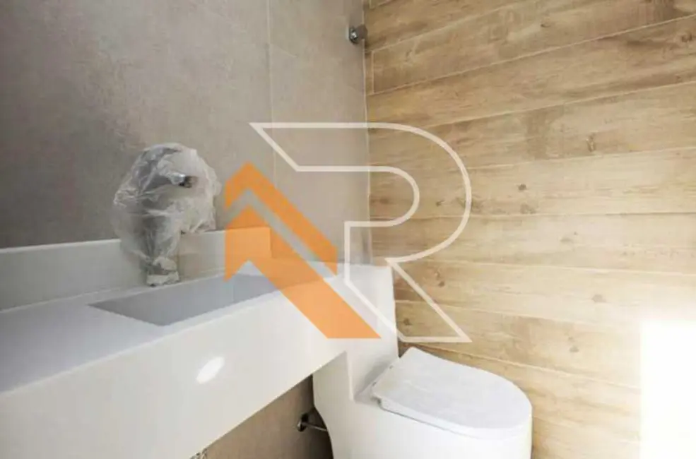 Casa com 3 quartos à venda, 210m2 em Niteroi - RJ - imagem 7 Foto 7 de Casa com 3 quartos à venda, 210m2 em Niteroi - RJ