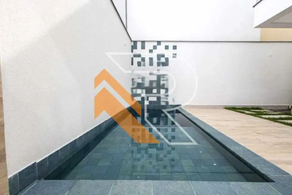 Casa com 3 quartos à venda, 210m2 em Niteroi - RJ - imagem 5 Foto 5 de Casa com 3 quartos à venda, 210m2 em Niteroi - RJ