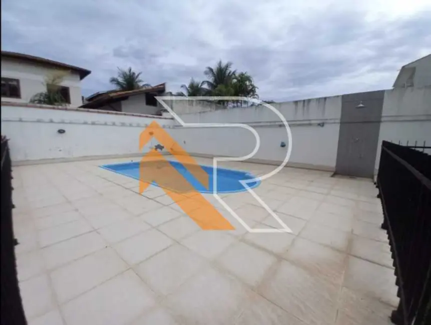 Casa com 3 quartos à venda, 300m2 em Niteroi - RJ - imagem 1 Foto 1 de Casa com 3 quartos à venda, 300m2 em Niteroi - RJ