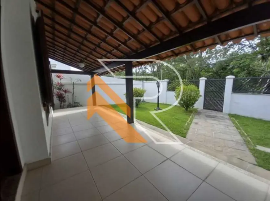 Casa com 3 quartos à venda, 300m2 em Niteroi - RJ - imagem 5 Foto 5 de Casa com 3 quartos à venda, 300m2 em Niteroi - RJ