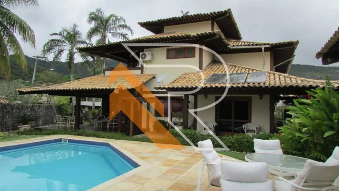 Foto 2 de Casa de Condomínio com 4 quartos à venda, 425m2 em Niteroi - RJ
