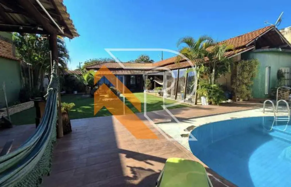 Casa com 3 quartos à venda e para alugar, 200m2 em Niteroi - RJ - imagem 3 Foto 3 de Casa com 3 quartos à venda e para alugar, 200m2 em Niteroi - RJ