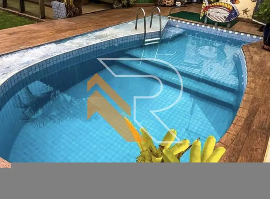 Foto 1 de Casa com 3 quartos à venda e para alugar, 200m2 em Niteroi - RJ