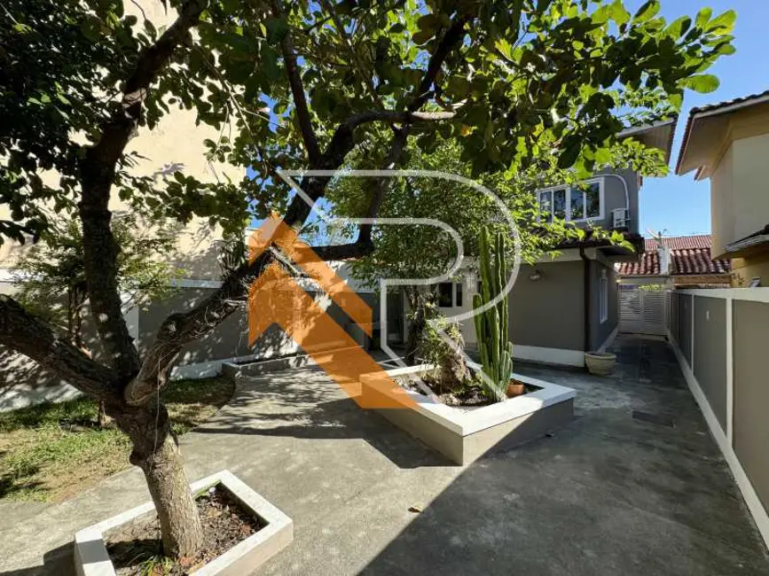 Foto 9 de Casa de Condomínio com 3 quartos à venda, 147m2 em Niteroi - RJ