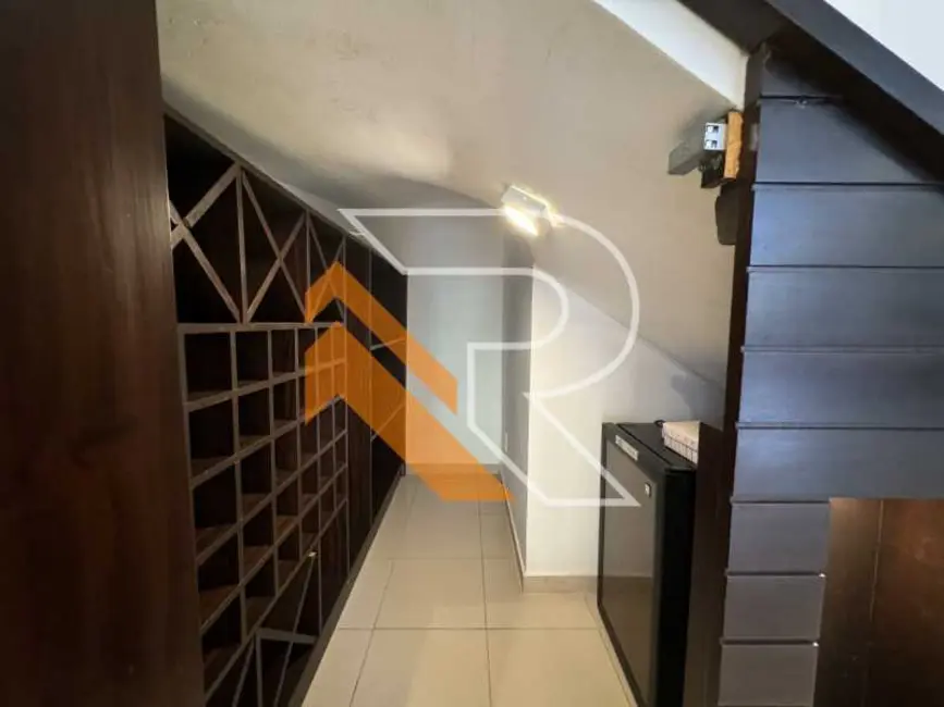 Foto 6 de Casa de Condomínio com 6 quartos à venda, 382m2 em Niteroi - RJ