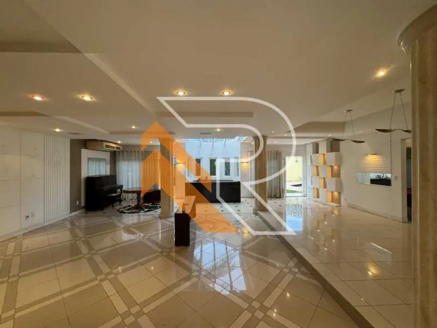 Foto 3 de Casa de Condomínio com 6 quartos à venda, 382m2 em Niteroi - RJ