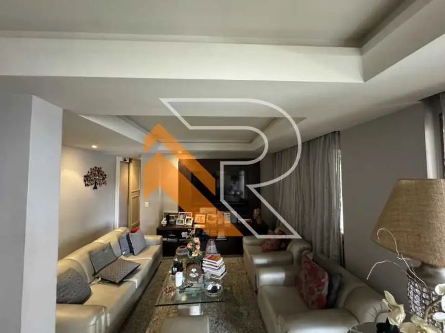 Foto 4 de Apartamento com 3 quartos à venda, 247m2 em Niteroi - RJ